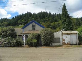 11033 Front Ave, Portland, OR 97231-1069