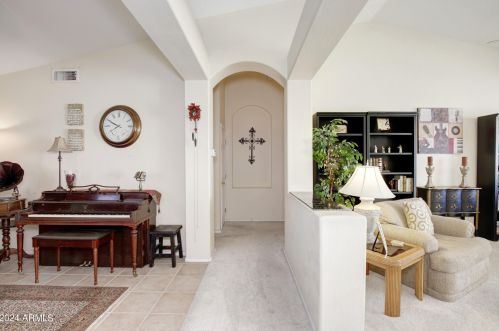 4109 Escuda Dr, Glendale AZ  85308-7410 exterior