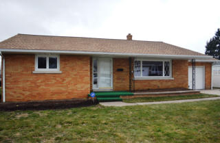 822 42nd St, Erie PA  16504-3106 exterior