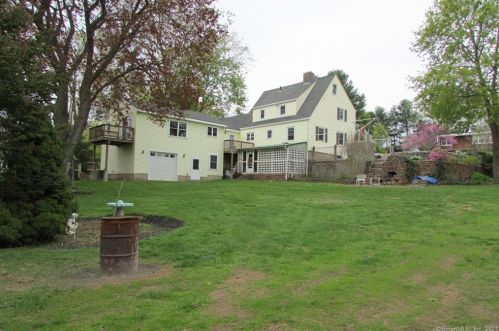11 Mountain View Rd, Wapping, CT 06074-2030