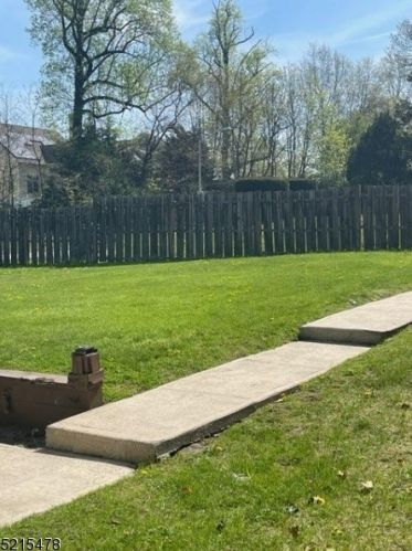 529 Springdale Ave, East Orange, NJ 07017-2803