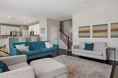 4216 Sharondale Dr, Lewisville TX  75022-0958 exterior