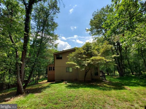 98 Trailblazer Ln, Hedgesville, WV 25427-5323