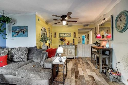 4046 Floramar Ter, New Port Richey FL 34652-3167 exterior