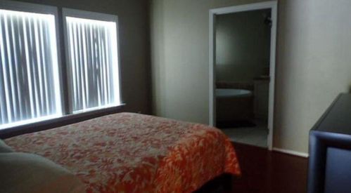 210 2nd Ct, Key Largo FL  33037-2611 exterior