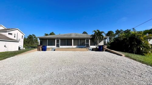 741 Bedford Dr, Lehigh Acres, FL 33974-3601