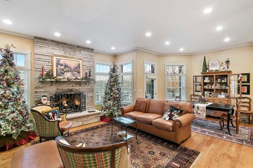 1512 Sonoma Ct, Crown Point IN 46307-2687 exterior