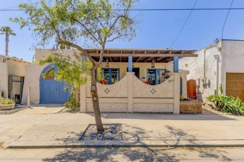 2877 Gunn St, San Diego, CA 92104-3540