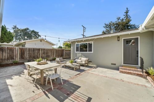 2020 Helena Way, Redwood City CA  94061-3311 exterior