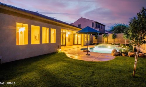 35407 27th Dr, Phoenix AZ  85086-5511 exterior