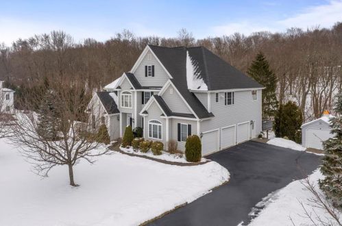 41 Steele Farm Dr, Manchester, CT 06042-8548