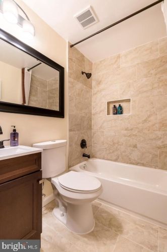 2927 Cherry St, Falls Church VA  22042-2248 exterior