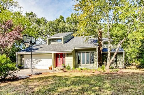 31522 118th St, Twin Lakes, WI 53181-9481
