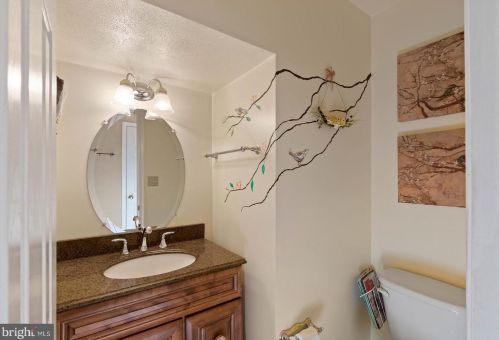 8472 Colfax Dr, Owens VA  22485-7162 exterior