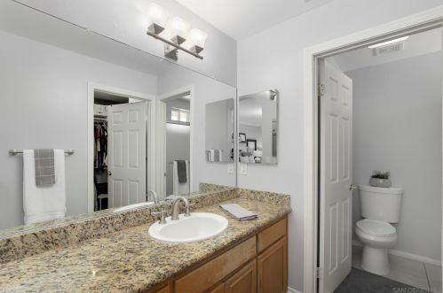 7949 Winter View Ct, El Cajon CA  92021-1372 exterior