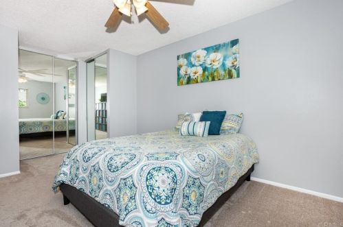 230 Eveningside Gln, Escondido CA  92026-1334 exterior