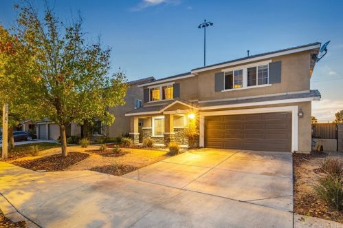 43455 33rd St, Lancaster, CA 93535-4950