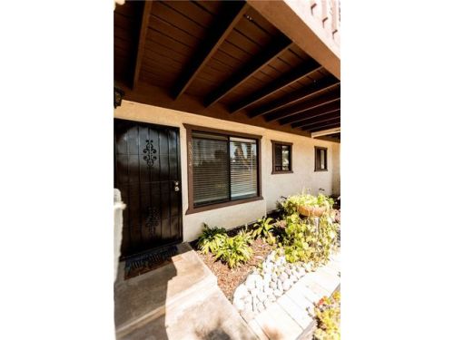 8834 Cedar St, Bellflower, CA 90706-6385