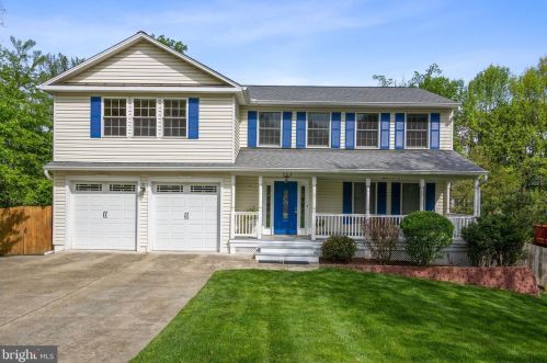 906 Barker Hill Rd, Herndon, VA 20170-3014