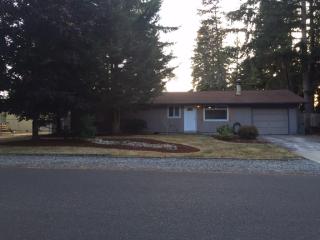 731 Hawks Glen Dr, Olympia, WA 98513-1772