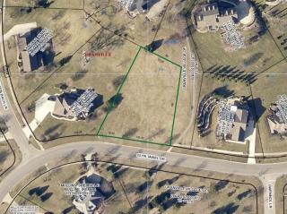 304 Glyn Tawel Dr, Granville, OH 43023-1518