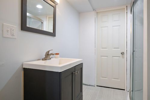 7206 June Ave, Minneapolis MN 55429-1325 exterior