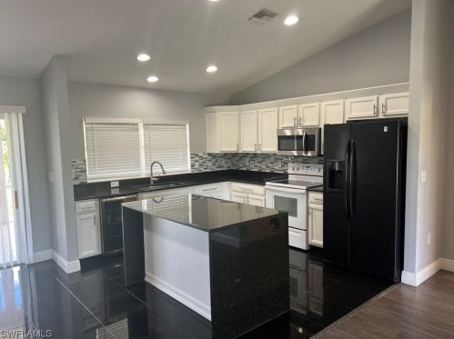 2910 25th St, Lehigh Acres FL  33976-4022 exterior