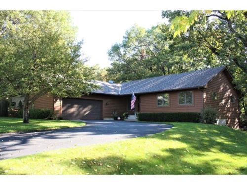 714 Deer Path Rd, Hudson WI  54016-2400 exterior