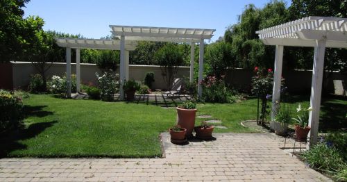 935 Union Rd, Hollister CA  95023-9117 exterior