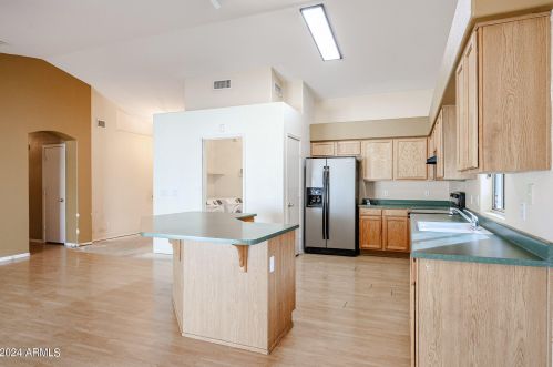 13430 Ironwood St, Sun City AZ  85374-5274 exterior