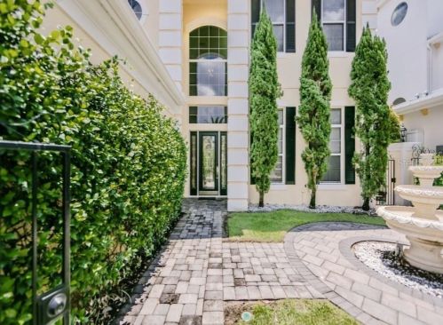 1203 Radiant St, Kissimmee FL 34747-6734 exterior