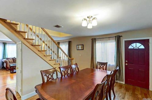 9951 Russell St, Jamaica NY  11414-3949 exterior