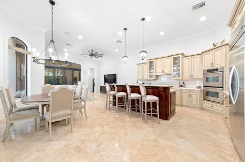 17830 Monte Vista Dr, Boca Raton FL  33496-1054 exterior