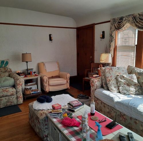 1427 Hawley Rd, Milwaukee WI 53208-2112 exterior