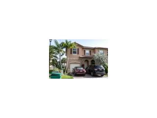 14737 25th St, Miami, FL 33185-5940