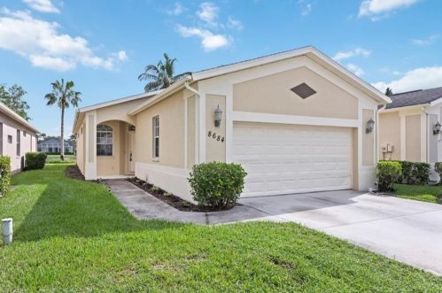 8684 Ibis Cove Cir, Naples FL  34119-7727 exterior