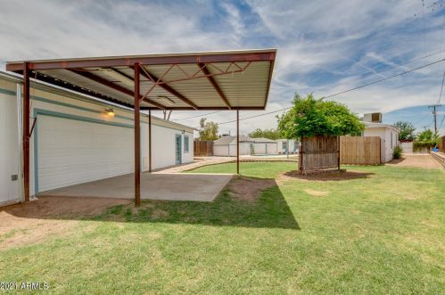 4333 17 Ave, Phoenix AZ 85085-6300 exterior