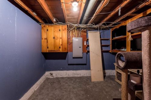 298 England St, Cumberland RI  02864-7209 exterior