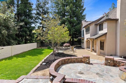 90 Wild Oak Ct, Danville CA  94506-4546 exterior