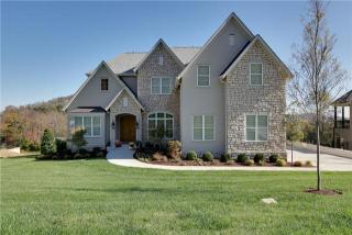 1638 Valle Verde Dr, Brentwood, TN 37027-5671