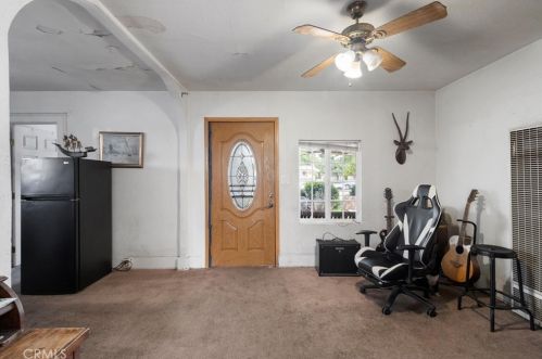 831 Pine St, Anaheim, CA 92805-1853