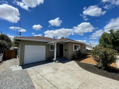 177 Manor Dr, West Pittsburg, CA 94565-3239