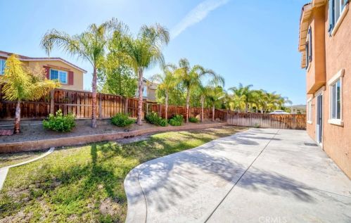 53020 Sweet Juliet Ln, Lake Elsinore CA  92532-1563 exterior