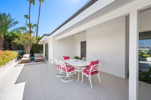70288 Calico Rd, Rancho Mirage CA  92270-3408 exterior