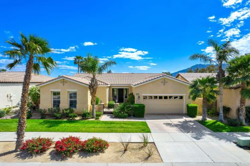 81823 Prism Dr, La Quinta CA  92253-7722 exterior