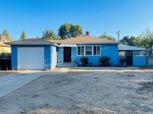 847 29th St, San Bernardino, CA 92405-2905