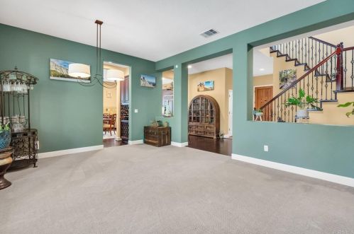 662 Canterbury Cir, Vacaville CA  95687-8225 exterior