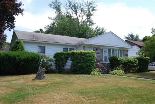 162 Central Ave, Providence, RI 02911-3544