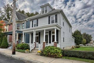 316 York St, Navy Sup Dpt PA  17055-6406 exterior