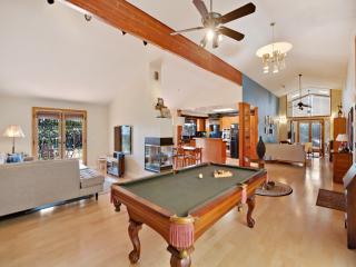 7100 Estrella De Mar Rd, Carlsbad CA  92009-6710 exterior